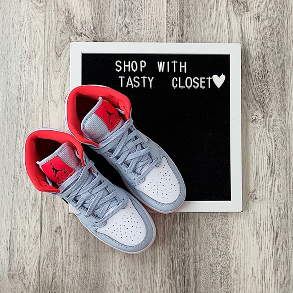 Nike air jordan 1 mid sneakers - Picture 6 of 8